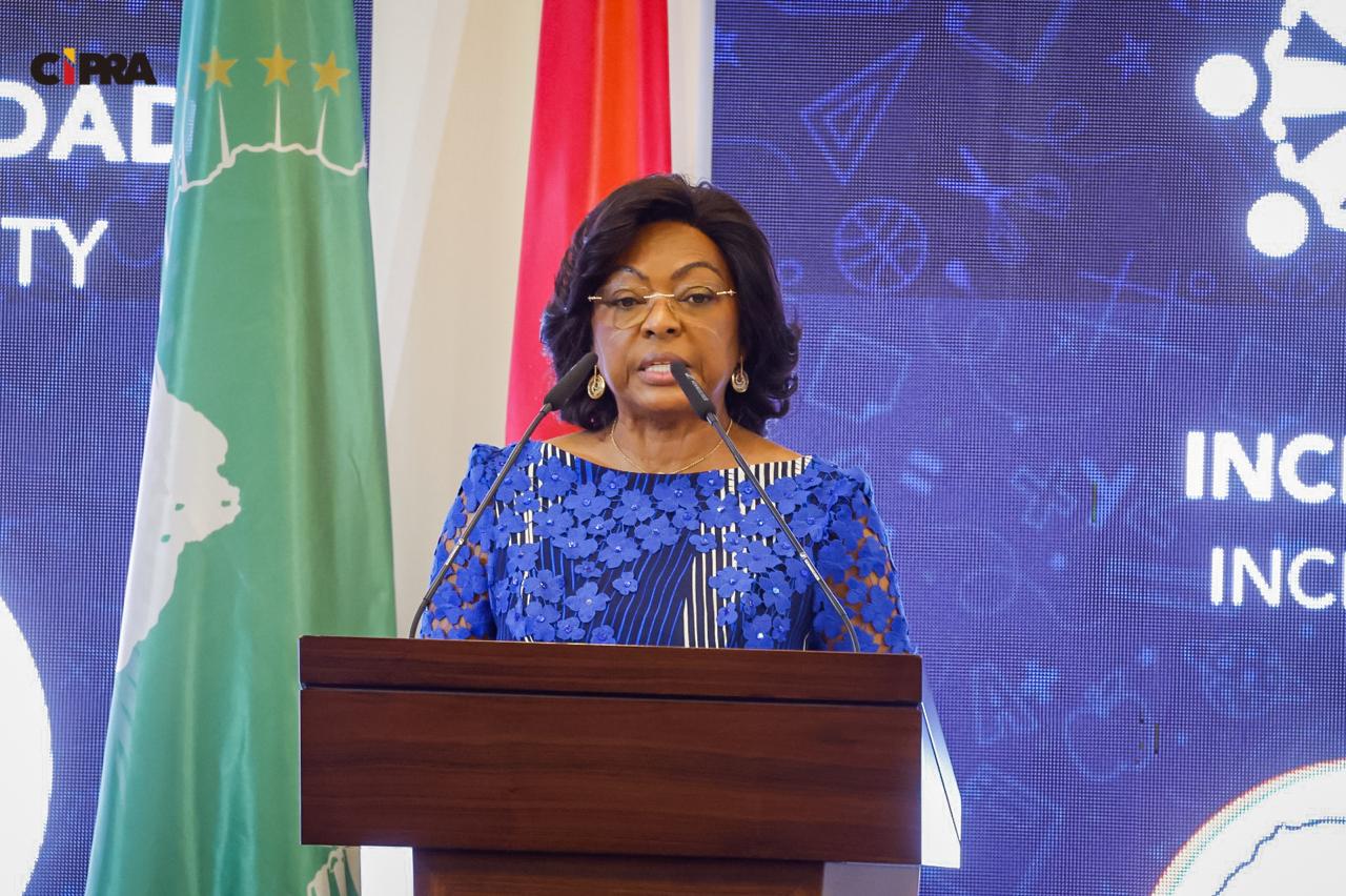 Angola assume compromisso com fortalecimento de mulheres e raparigas face às alterações climáticas