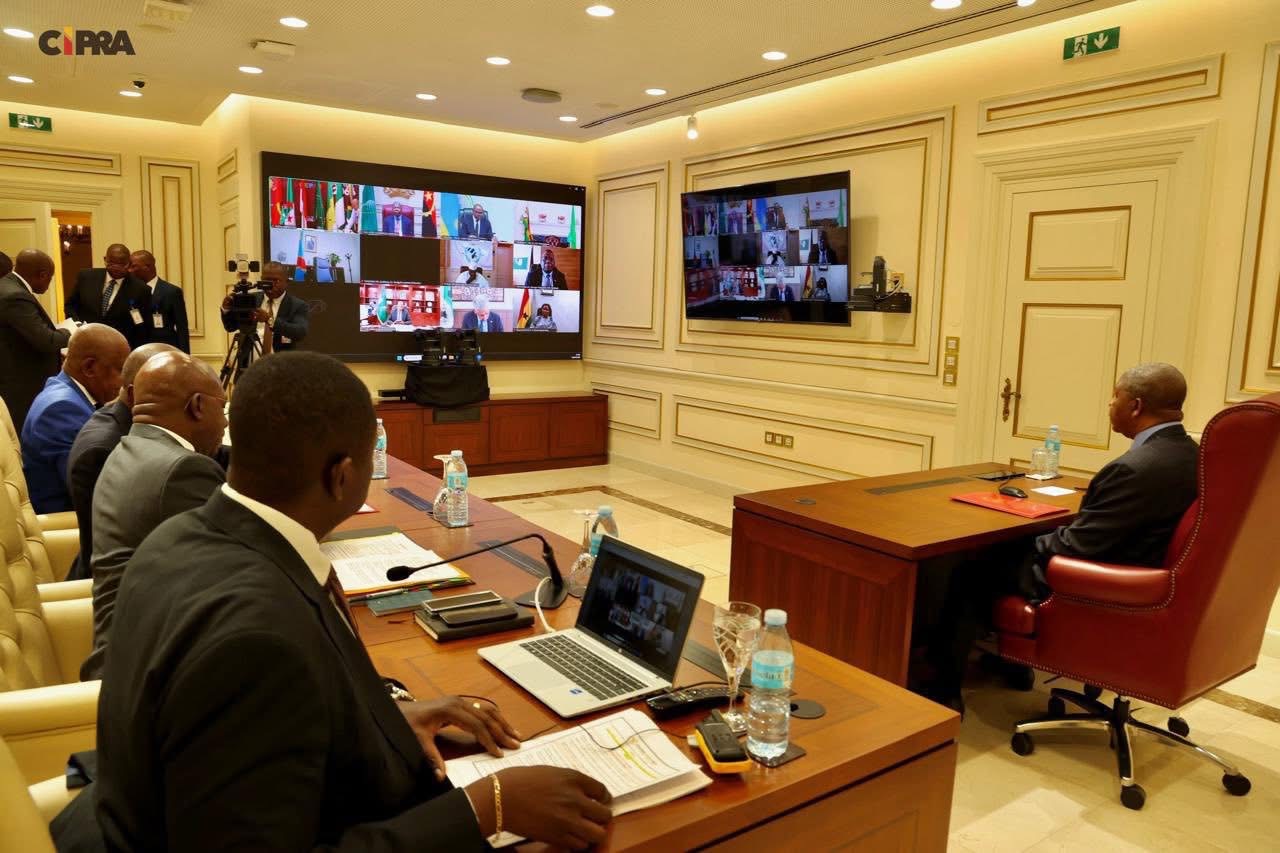 João Lourenço defende execução célere dos  programas de desenvolvimento do capital humano jovem