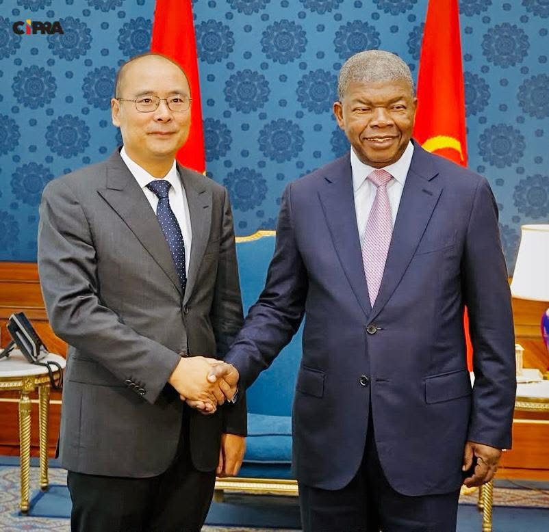 Angola e China perspectivam cooperar nos domínios da inteligência artificial e economia digital