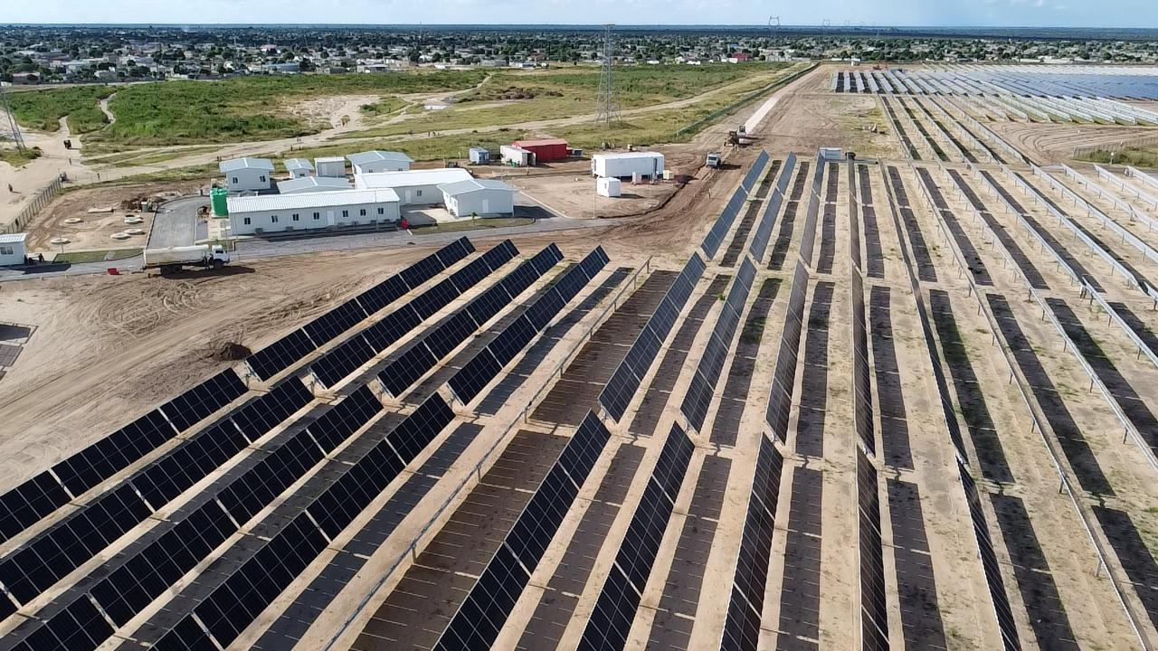 Parque Fotovoltaico do Luena em funcionamento a partir de sexta-feira